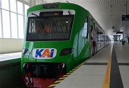 Kereta Bandara Yia Stasiun Tugu